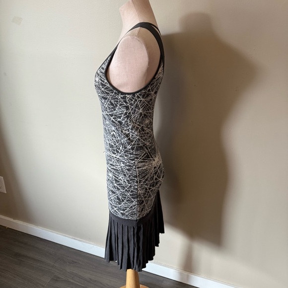 ZAC POSEN Z SPOKE Knit Dress with Pleated Detail - Picture 3 of 14